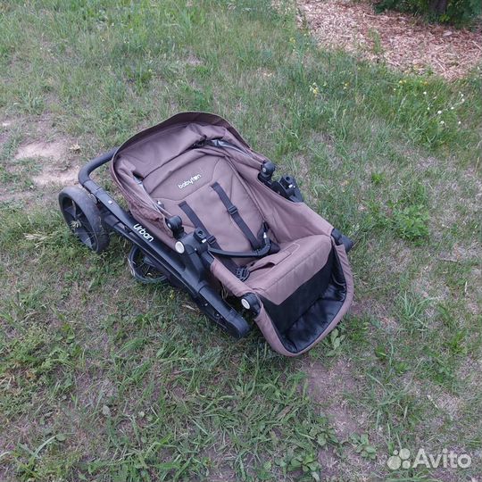 Прогулочная коляска babyton