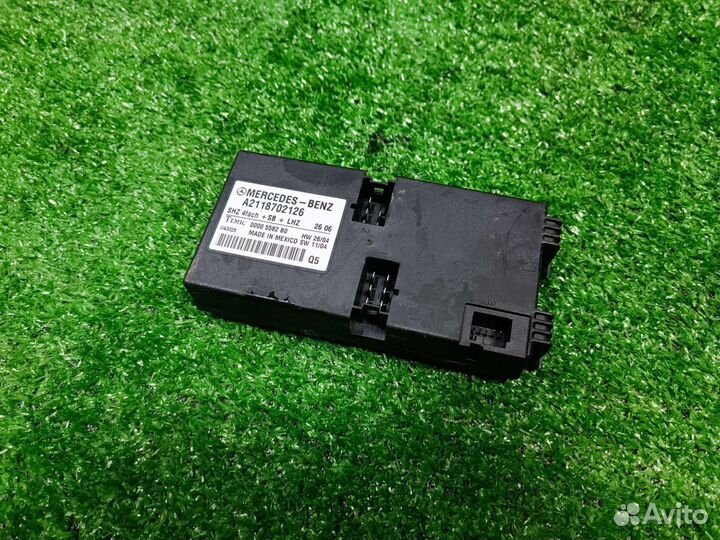 Блок управления подогревом сидения Mercedes W211