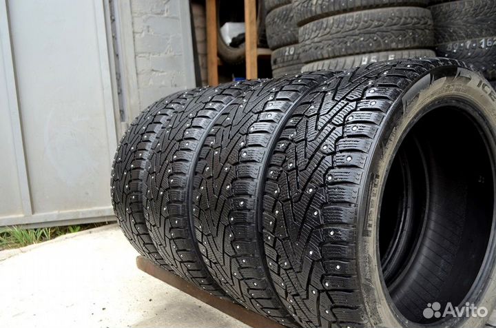 Pirelli Ice Zero 235/45 R17