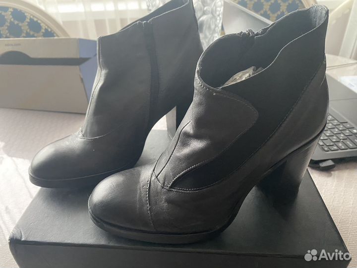 Батильены женские