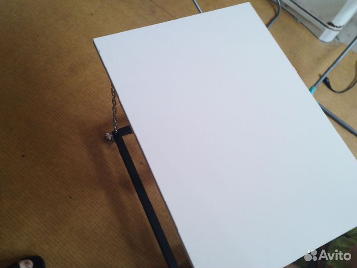 Журнальный столик