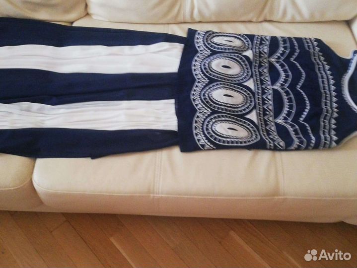 Костюм женский