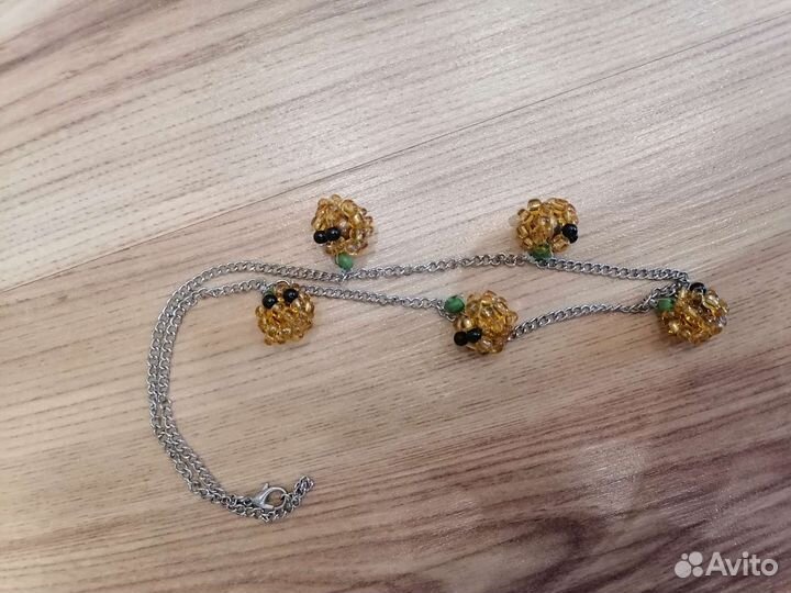 Ожерелье из бисера