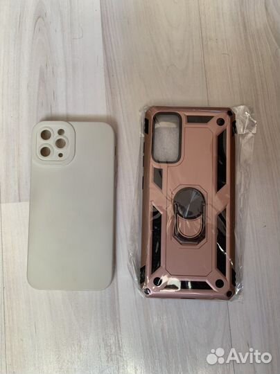 Чехлы на iPhone