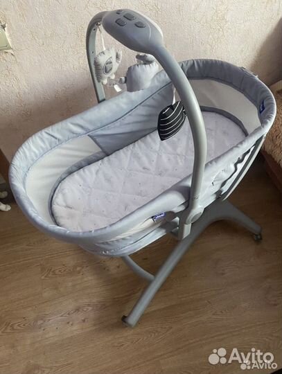 Кроватка-стульчик Chicco Baby Hug 4-в-1