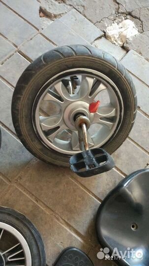 Запчасти от детского велосипеда