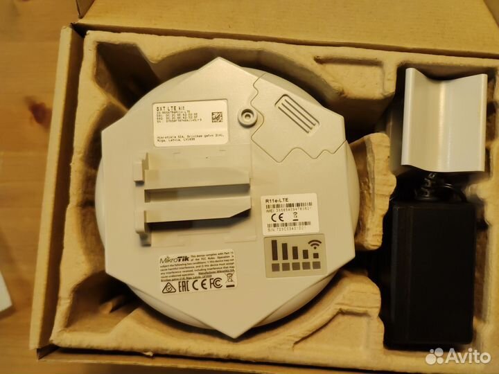 Маршрутизатор Mikrotik SXT LTE kit