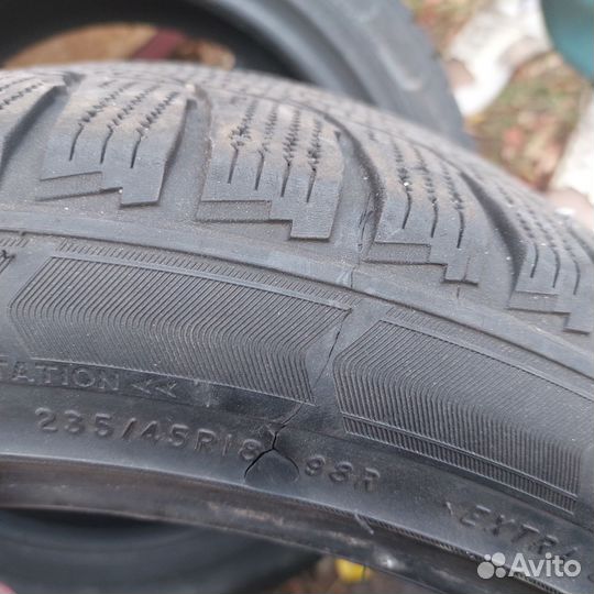 Triangle WinterX TW401 235/45 R18