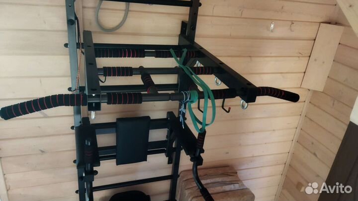 Шведская стенка с турником и брусьями