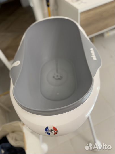 Детская ванночка с подставкой beaba