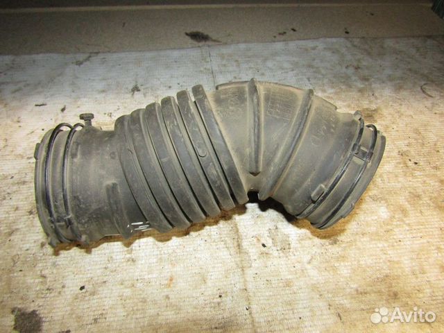 Патрубок воздушного фильтра i40 2011