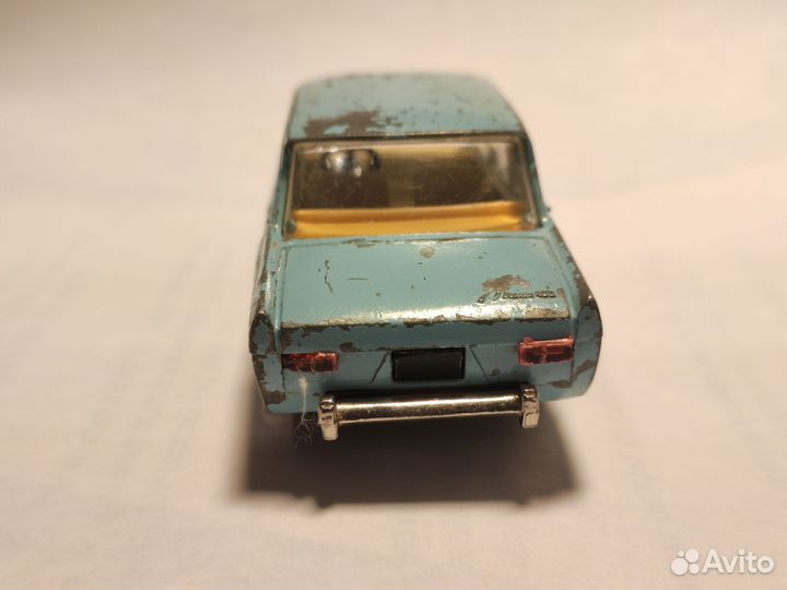 Модель автомобиля Москвич 412 1/43