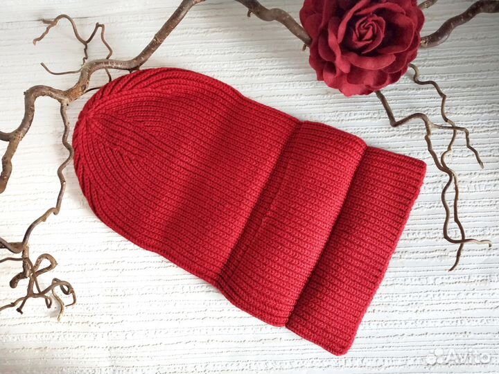 Новая шапка вязаная Zarina