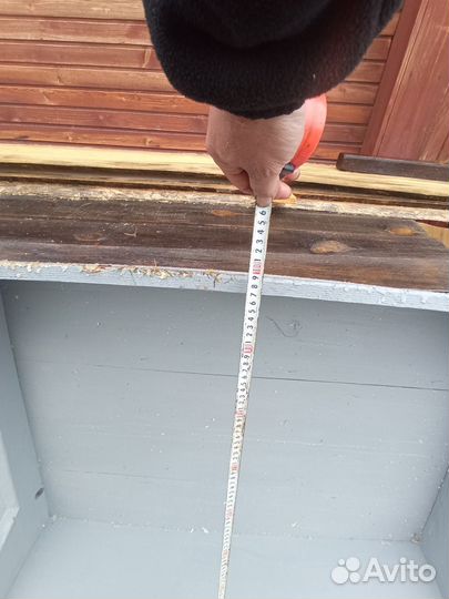 Лодка деревянная