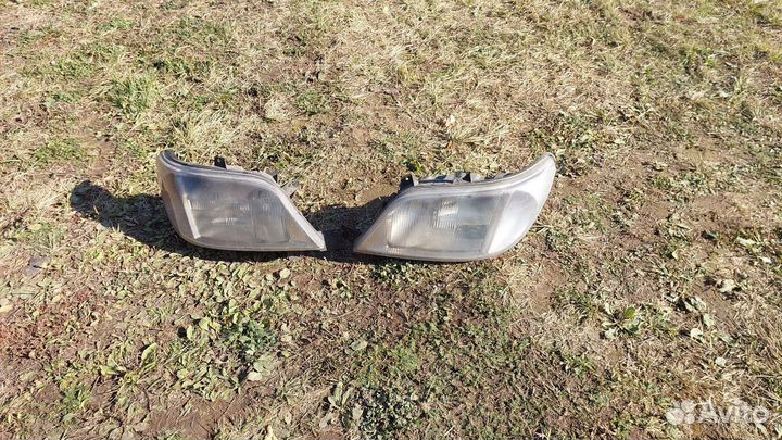 Mercedes sprinter фара