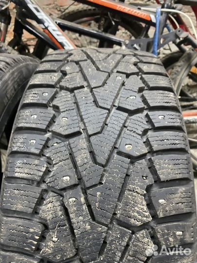 Pirelli Ice Zero 225/45 R18 95H