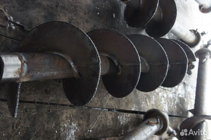 Шнек буровой 250