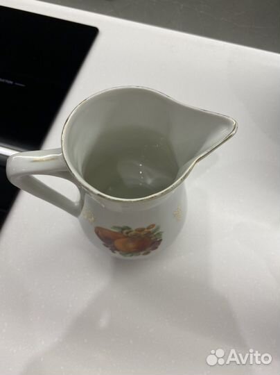 Кувшин, молочник