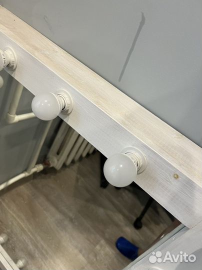 Зеркало с подсветкой