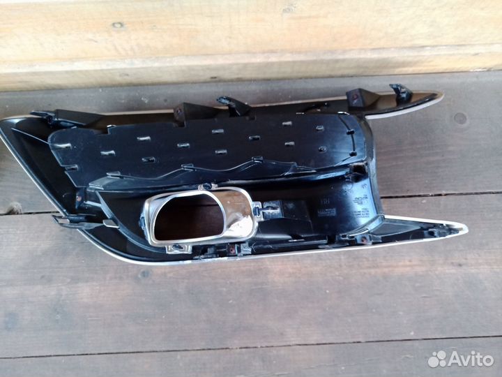 Накладки противотуманной фары Infiniti QX-60