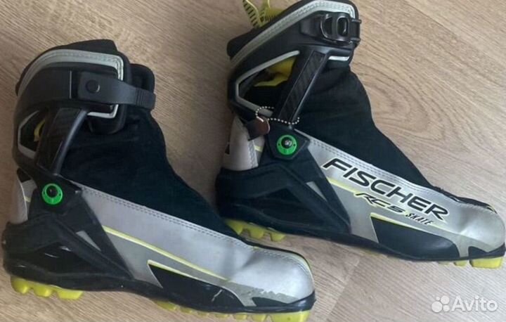 Лыжные ботинки fischer rc5 skate