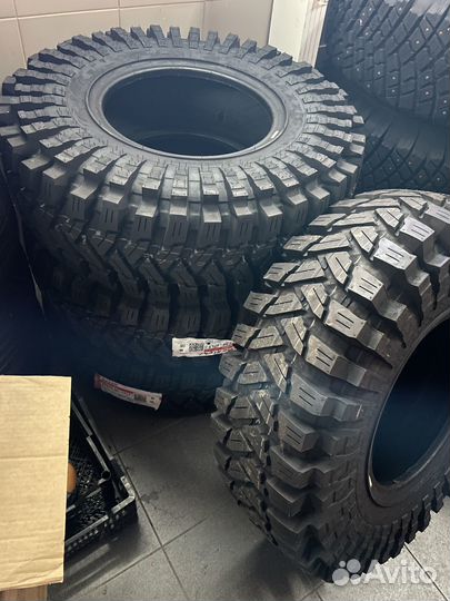 Maxxis M8060 Trepador 325/75 R17 124K