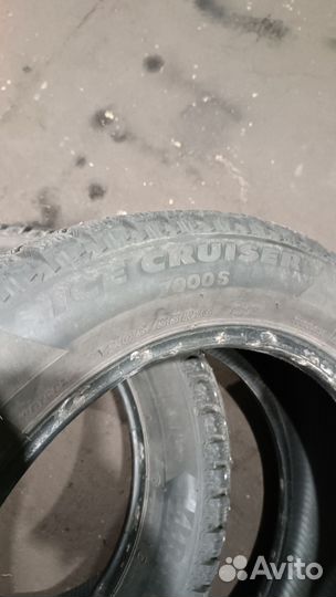 Bridgestone Ice Cruiser 7000S 205/55 R16