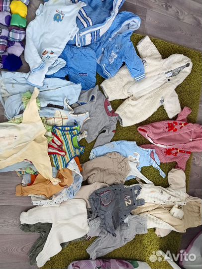 Тëплая одежда на мальчика 0-6 месяцев пакетом