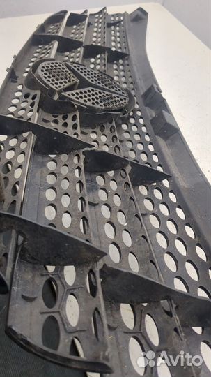 Решетка радиатора Mercedes Vito W639