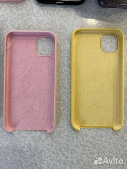 Чехол на iPhone 11