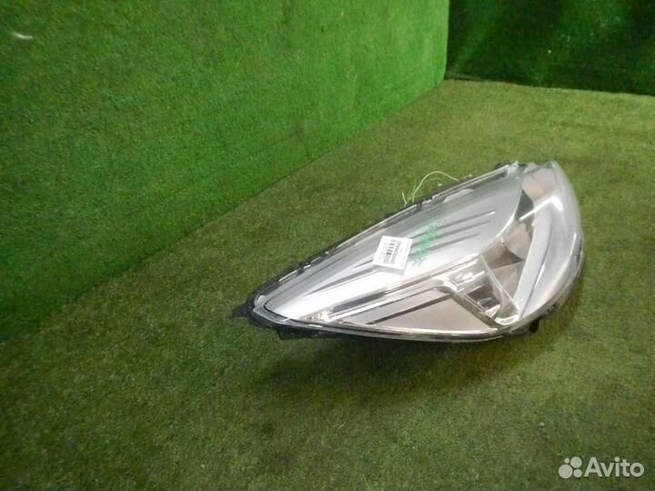 Фара правая Ford Kuga 2 (2012-2016) галоген