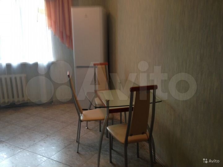 2-к. квартира, 65 м², 6/12 эт.