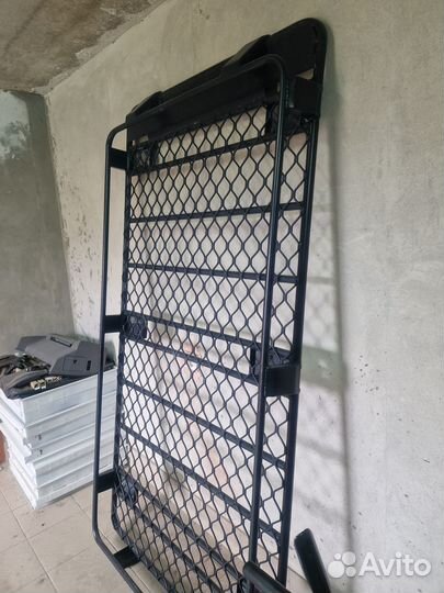 Экспедиционный багажник на Land Cruiser 200