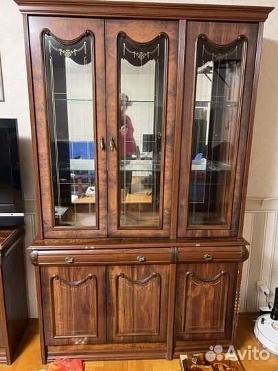 Мебель в зал стенка бу