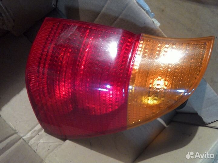 Фонарь правый BMW X5 E53 в крыло