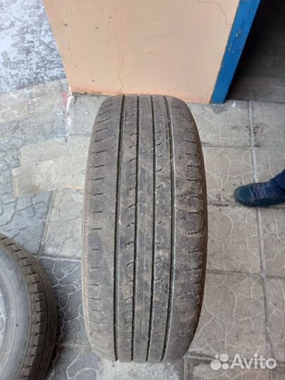 Goodyear EfficientGrip 235/55 R19 19B