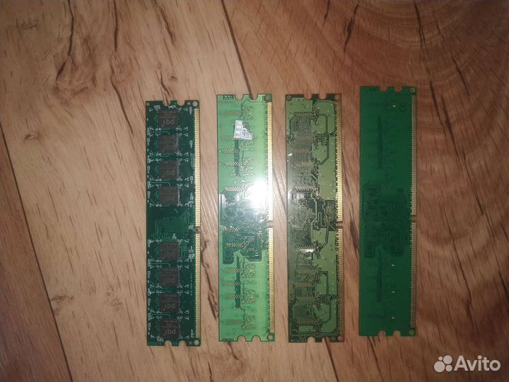 Оперативная память ddr2 4 планки по 1гб