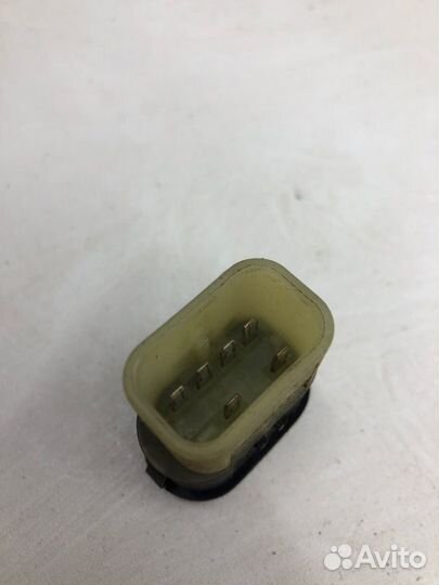 Кнопка стеклоподъемника передняя правая Ford Focus