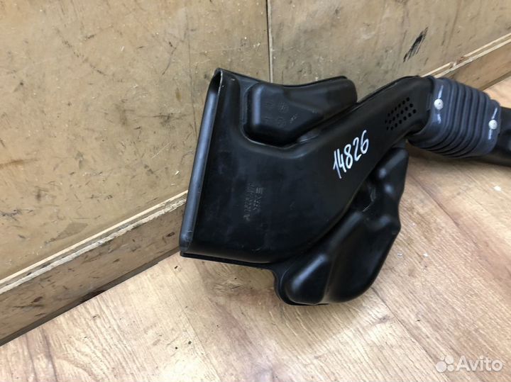 Воздухозаборник Mitsubishi ASX