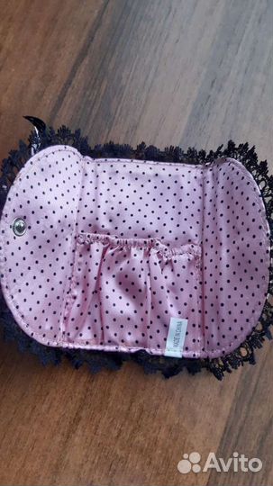 Футляр для губной помады