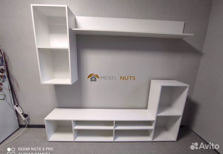 Стенка в гостиную