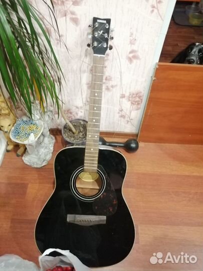 Акустическая гитара yamaha f370
