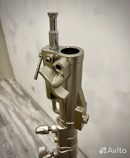 Стойка для светового оборудования