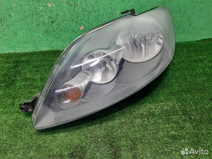 Фара левая volkswagen Golf Plus 2006