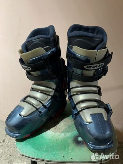 Горнолыжные ботинки