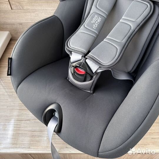 Детское автокресло britax romer trifix 2 isize