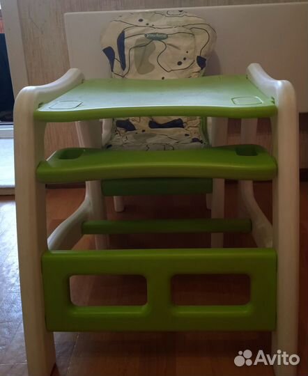 Столик для кормления ребенка