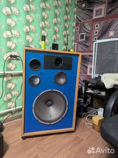 Акустические колонки