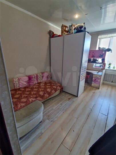 Комната 17 м² в 3-к., 4/5 эт.