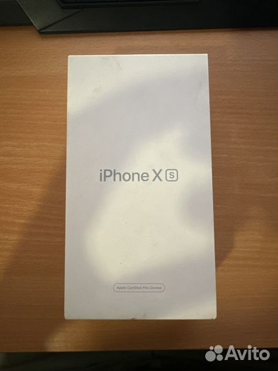 iPhone Xs, 64 ГБ